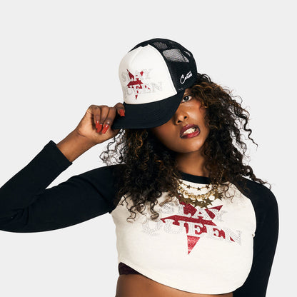 SLAY QUEEN TRUCKER CAP -BLACKxWHITE-